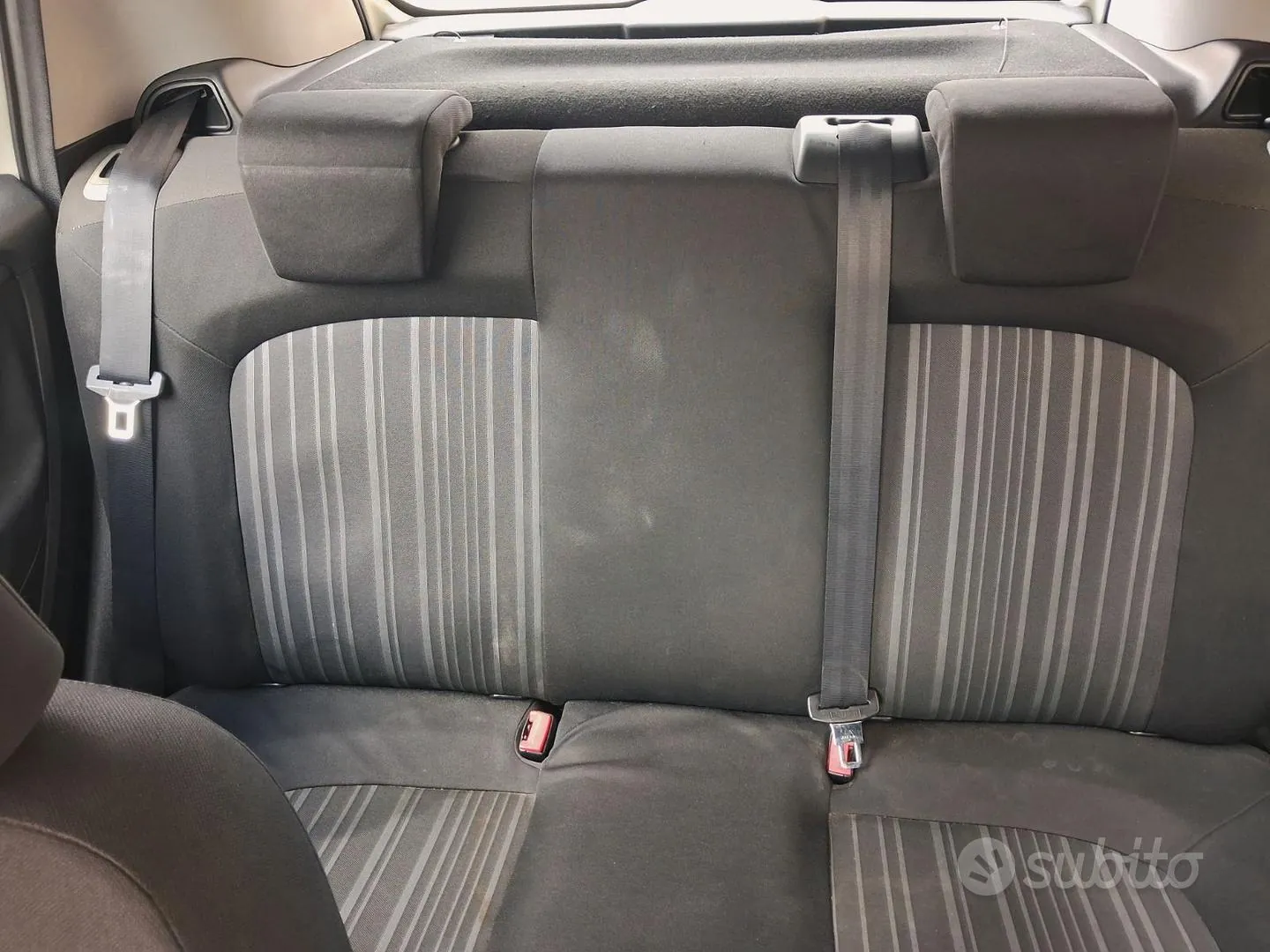 Fiat Punto Evo 2011 photo 4
