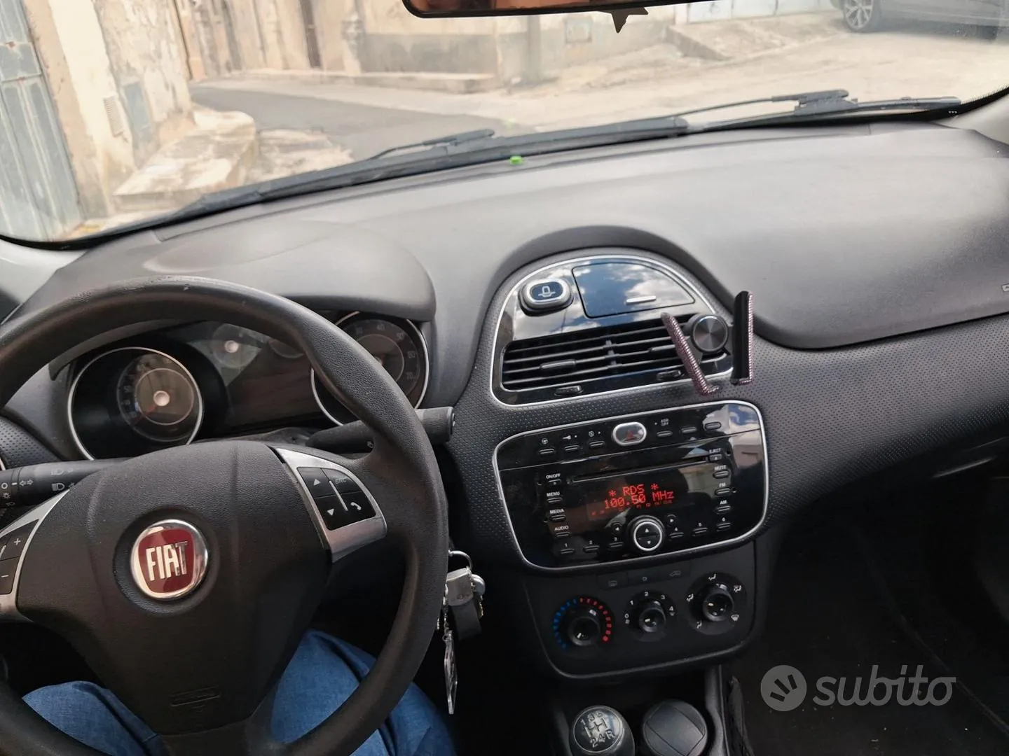Fiat Punto Evo 2011 photo 3