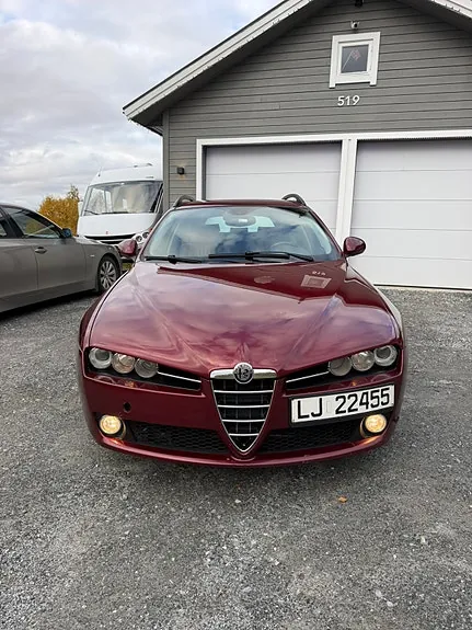 Alfa Romeo 159 2006 photo 4