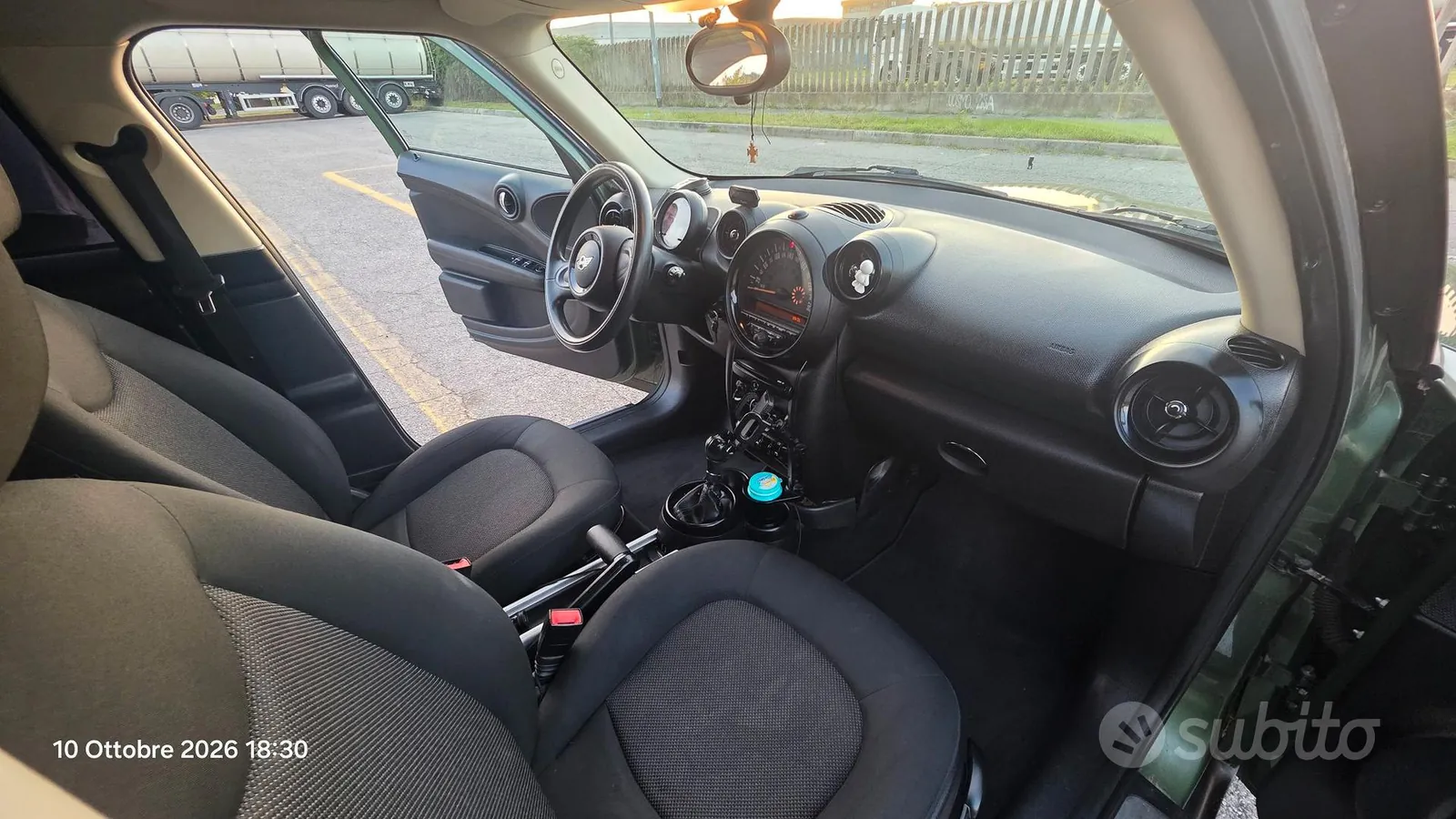 Mini Countryman 2016 photo 2
