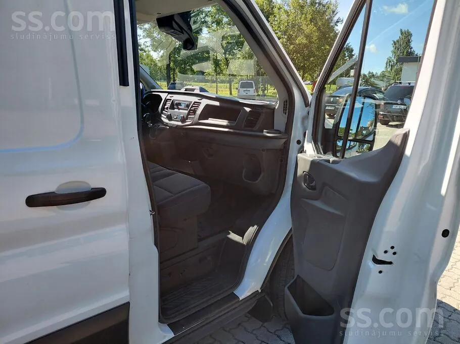 Ford Transit 2022 photo 5