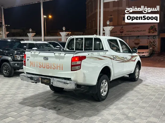 Mitsubishi L200 2018 photo 2