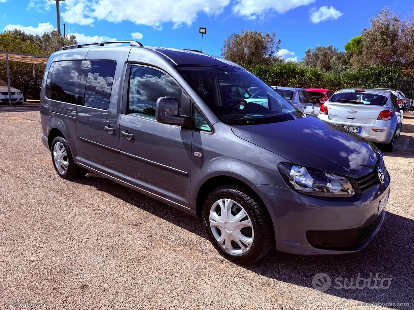 Volkswagen Caddy 2014 photo 2