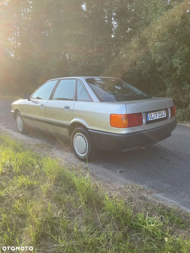 Audi 80 1986 photo 5