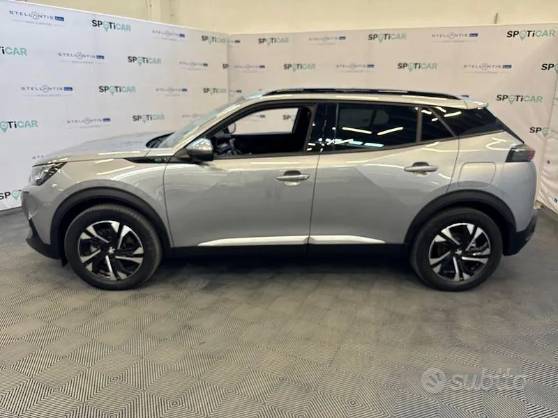 Peugeot 2008 2022 photo 2