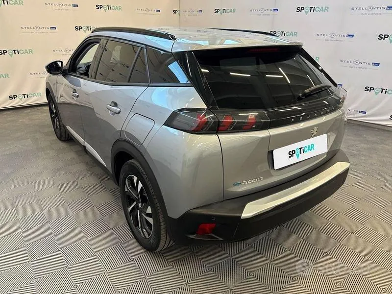 Peugeot 2008 2022 photo 3