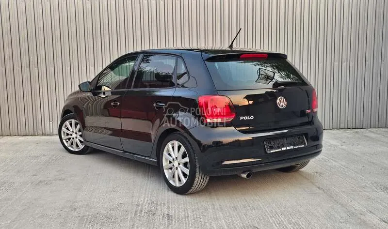 Volkswagen Polo 2010 photo 5