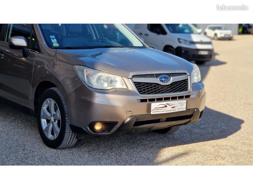 Subaru Forester 2015 photo 4