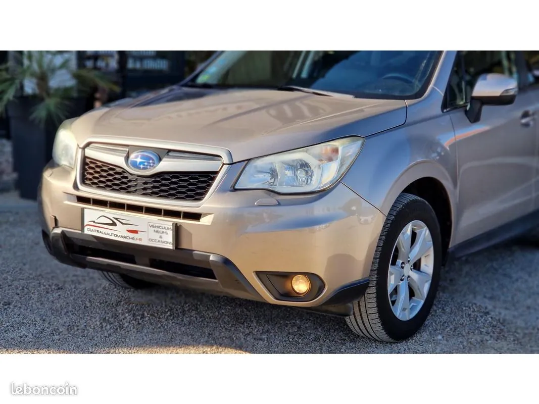 Subaru Forester 2015 photo 3
