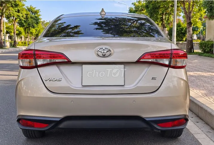Toyota Vios 2025 photo 2