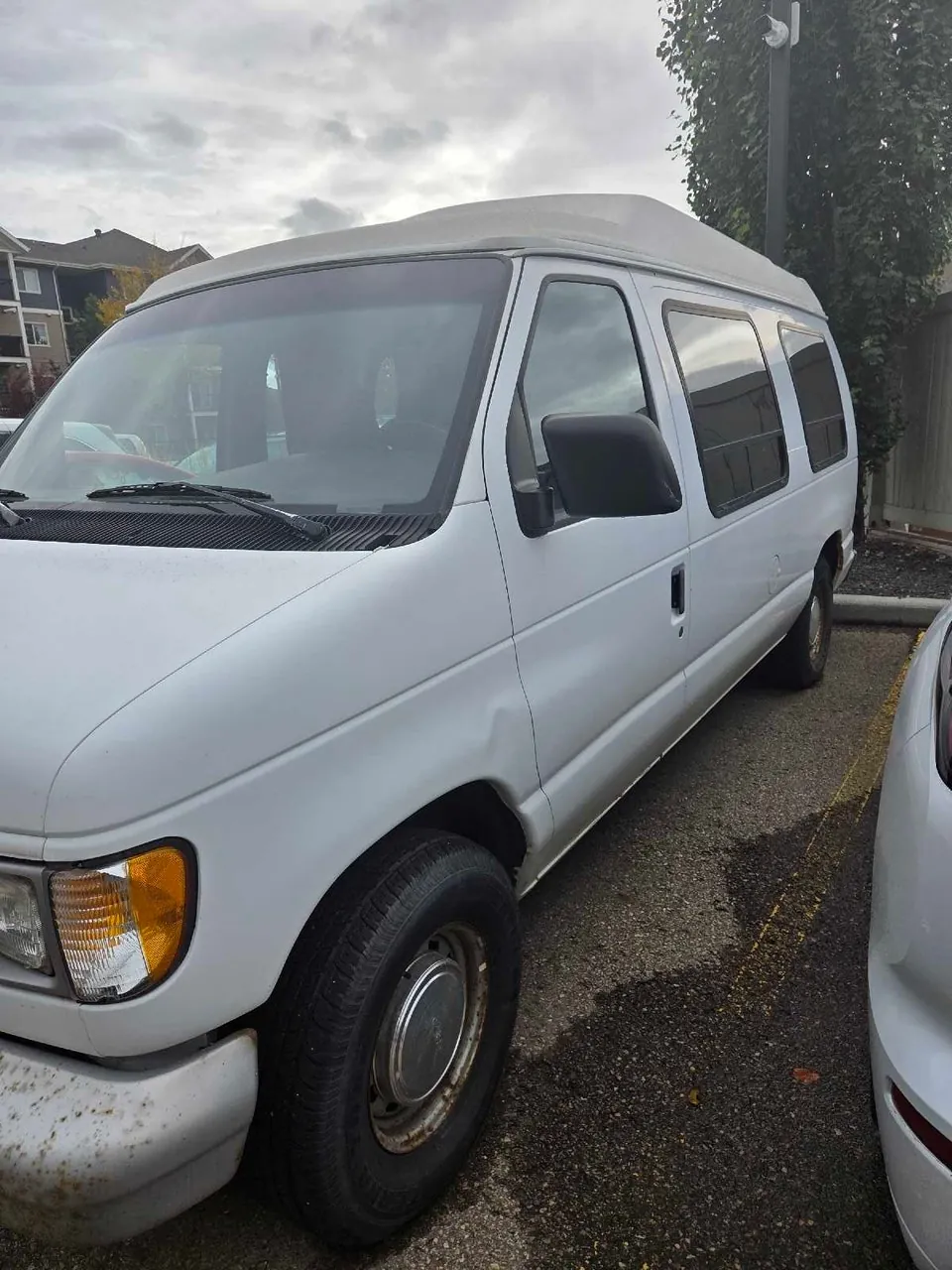 Ford Transit Passenger 1999 photo 5