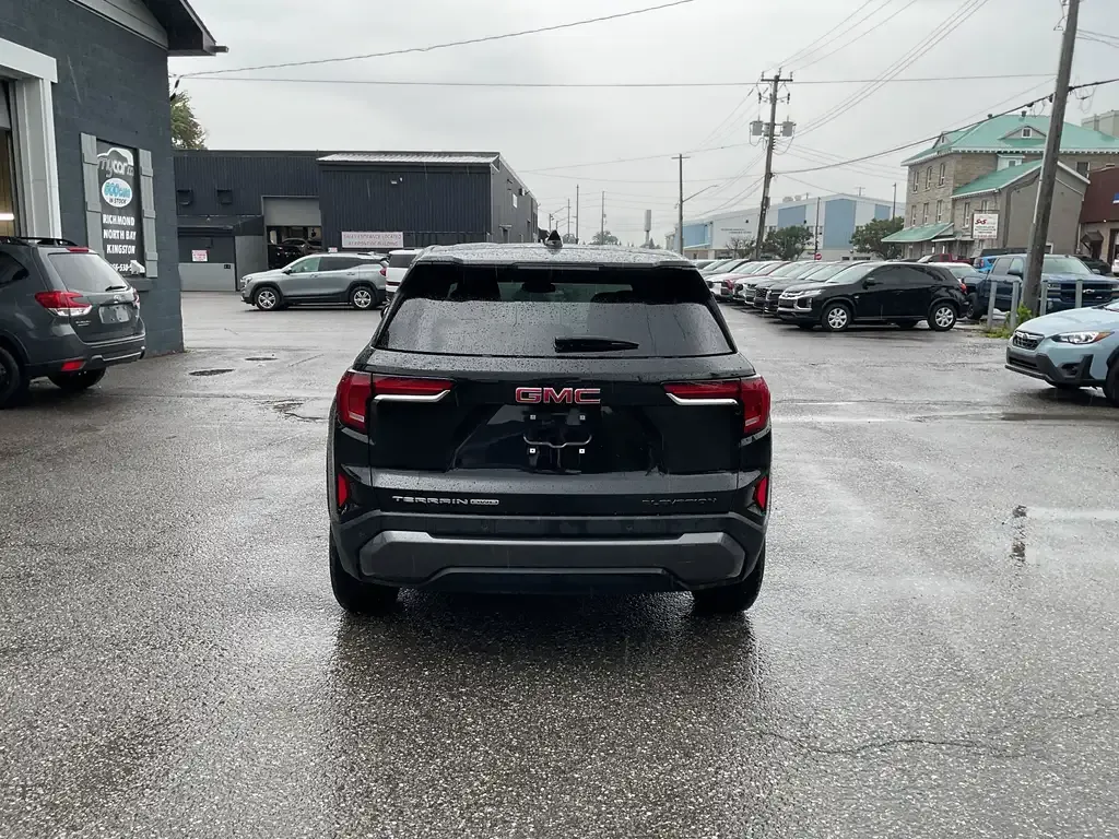 GMC Terrain 2026 photo 5