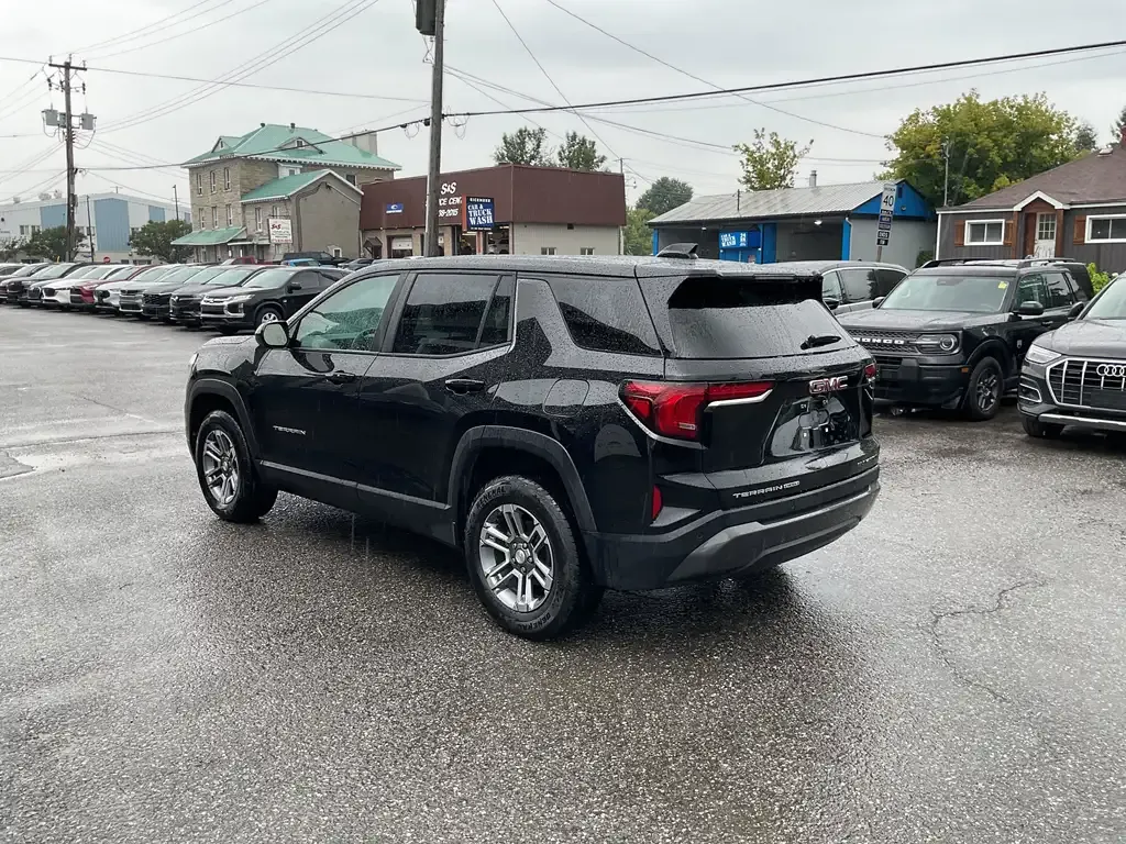 GMC Terrain 2026 photo 4