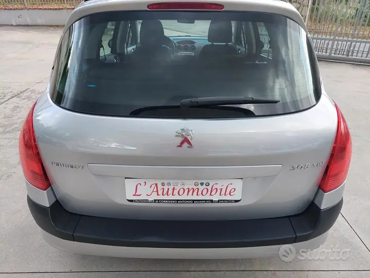 Peugeot 308 2012 photo 5