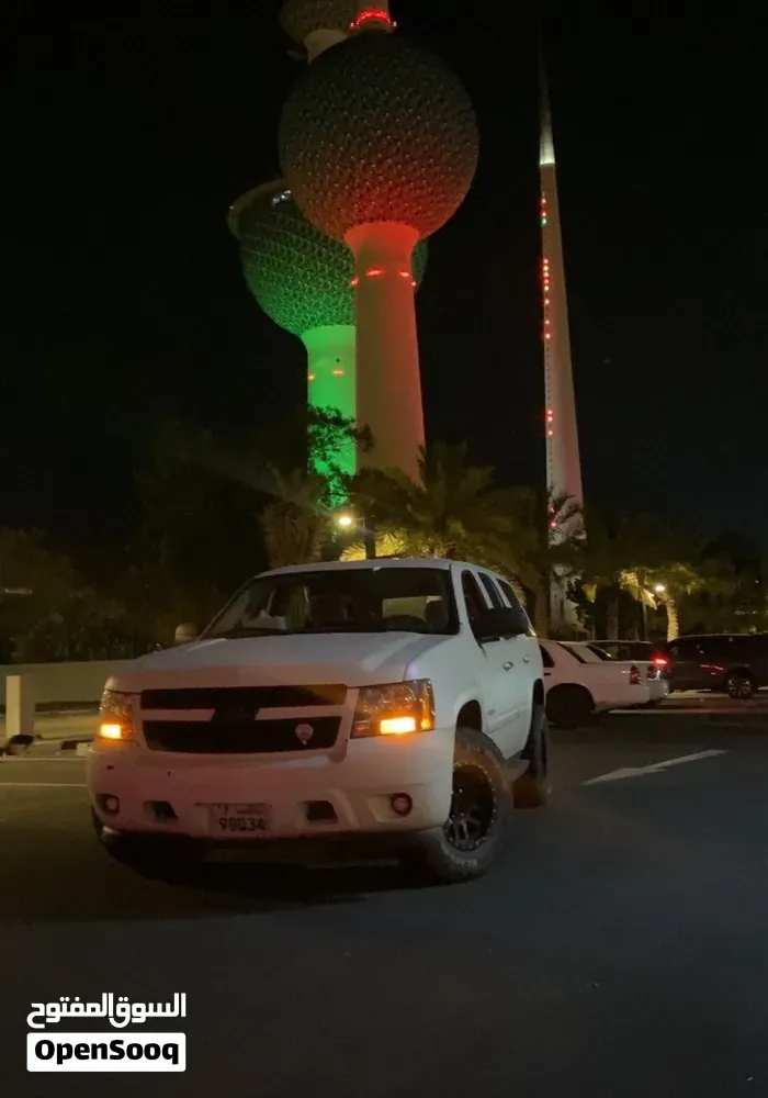Chevrolet Tahoe 2008 photo 2