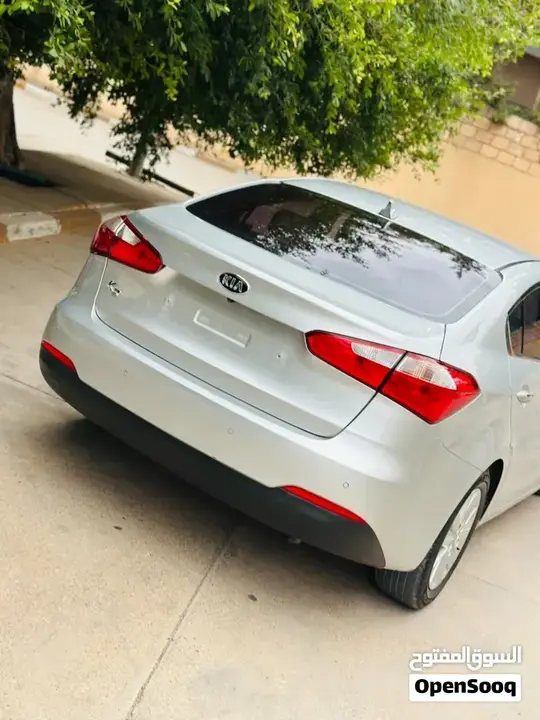Kia Forte 2014 photo 3