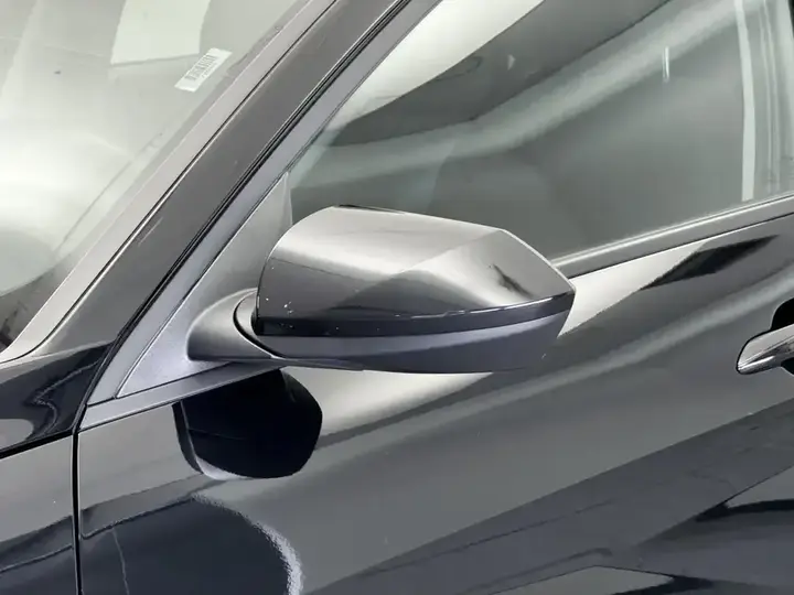 Hyundai Elantra 2025 photo 5