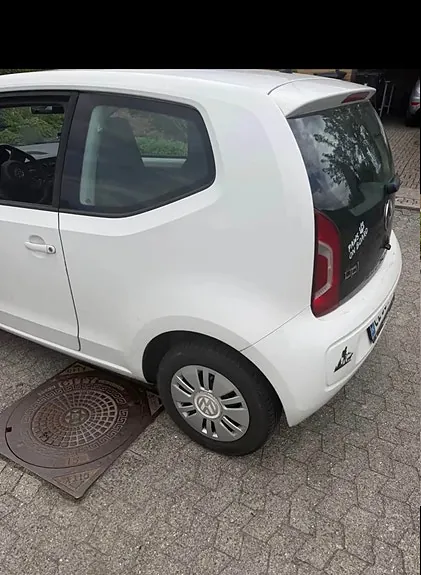 Volkswagen Up 2012 photo 3