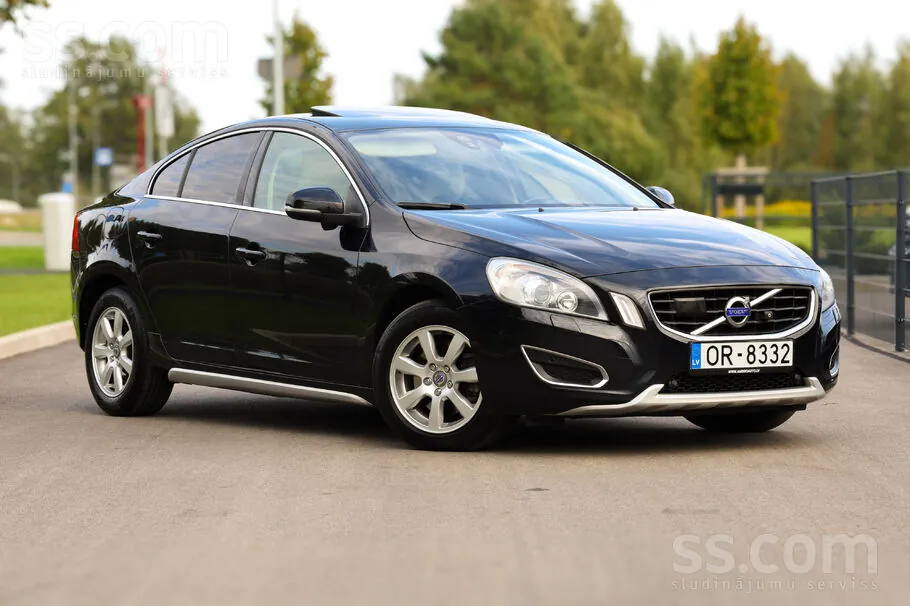 Volvo S60 2011 photo 3