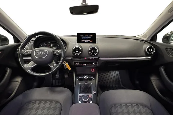 Audi A3 2016 photo 5
