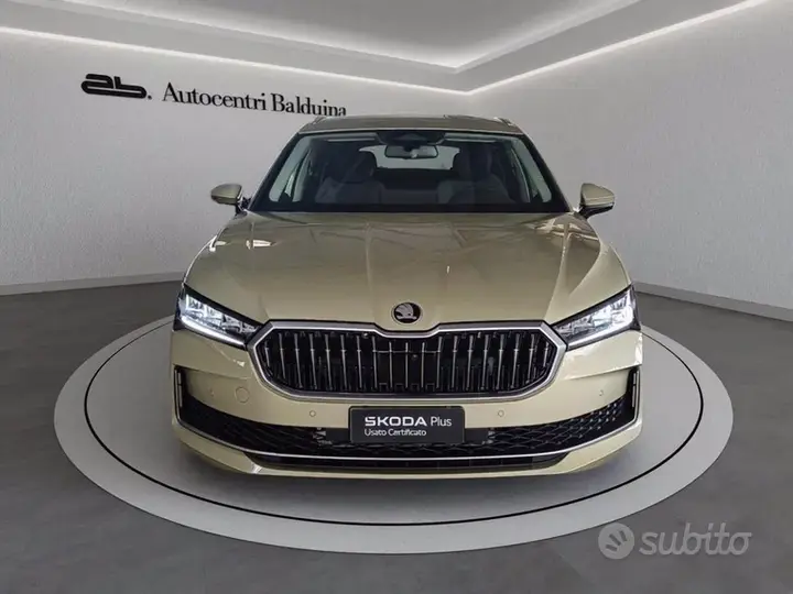 Skoda Superb 2026 photo 2