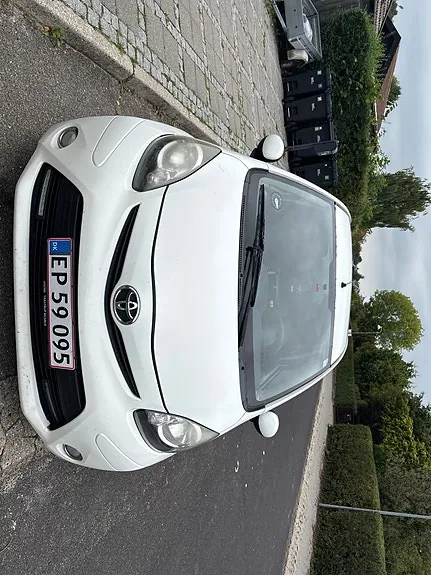 Toyota Aygo 2012 photo 3