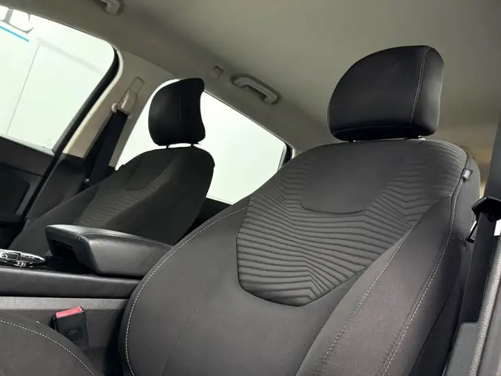 Ford S-Max 2015 photo 3