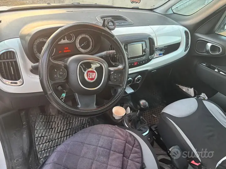 Fiat 500L 2013 photo 3