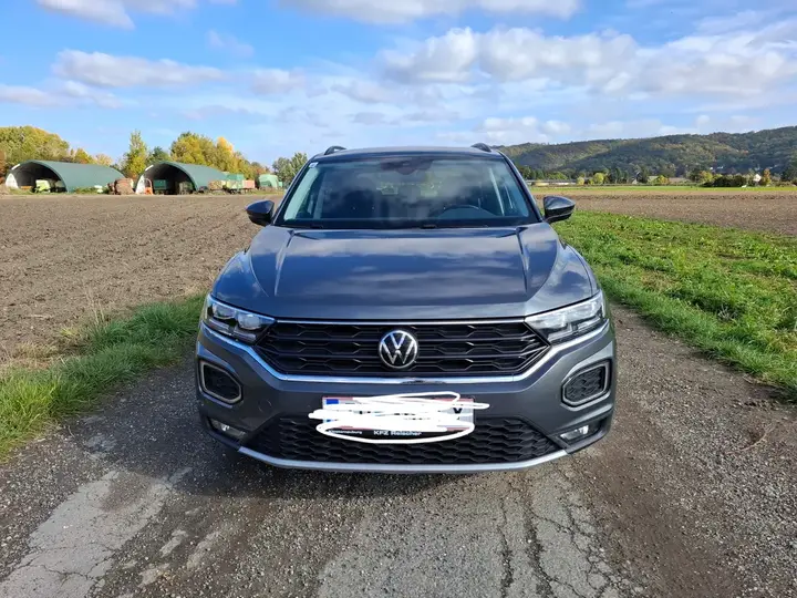Volkswagen T-Roc 2021 photo 3