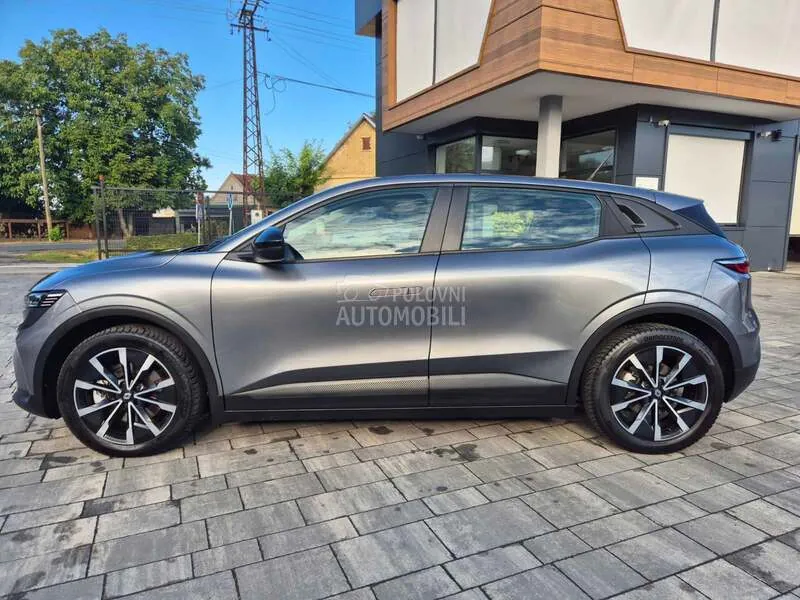 Renault Megane 2023 photo 2