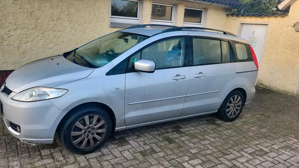 Mazda 5