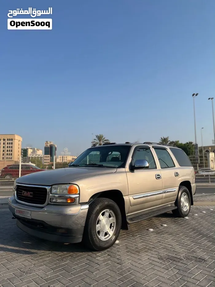 GMC Yukon 2004 photo 2