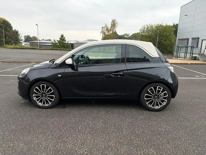 Opel Adam
