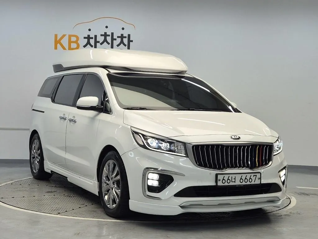 Kia Carnival 2019 photo 4