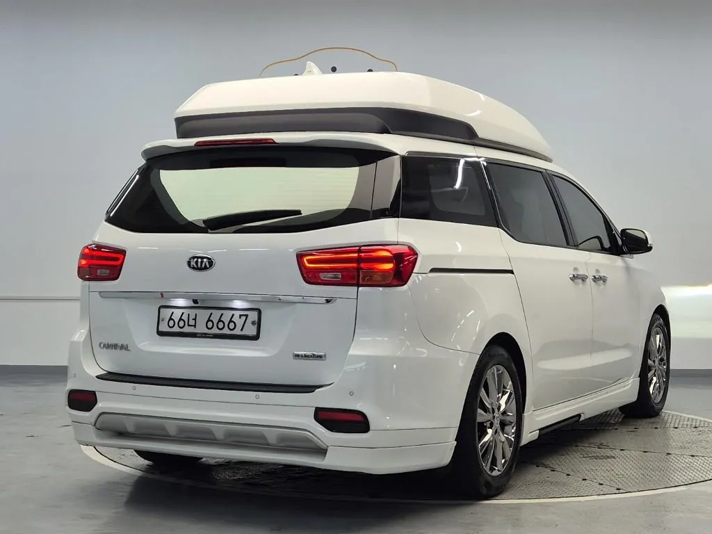 Kia Carnival 2019 photo 3