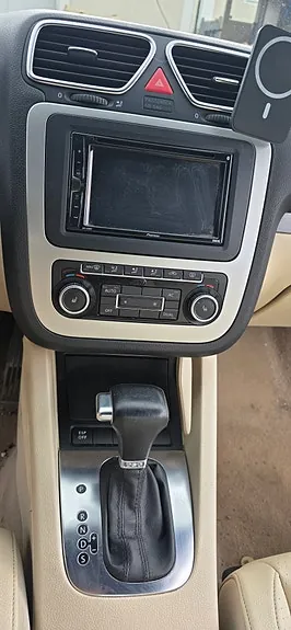 Volkswagen Eos 2010 photo 5