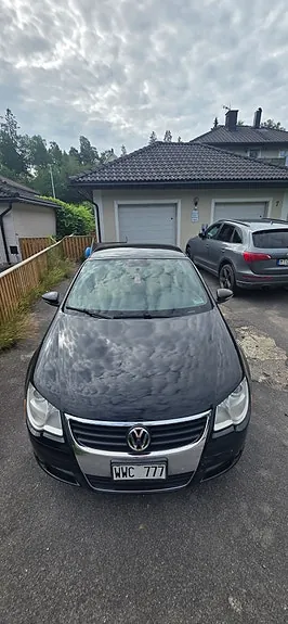 Volkswagen Eos 2010 photo 2