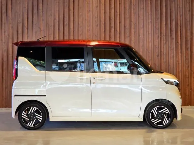 Nissan Roox 2023 photo 2