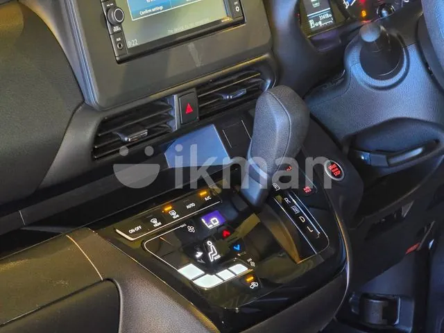 Nissan Roox 2023 photo 3