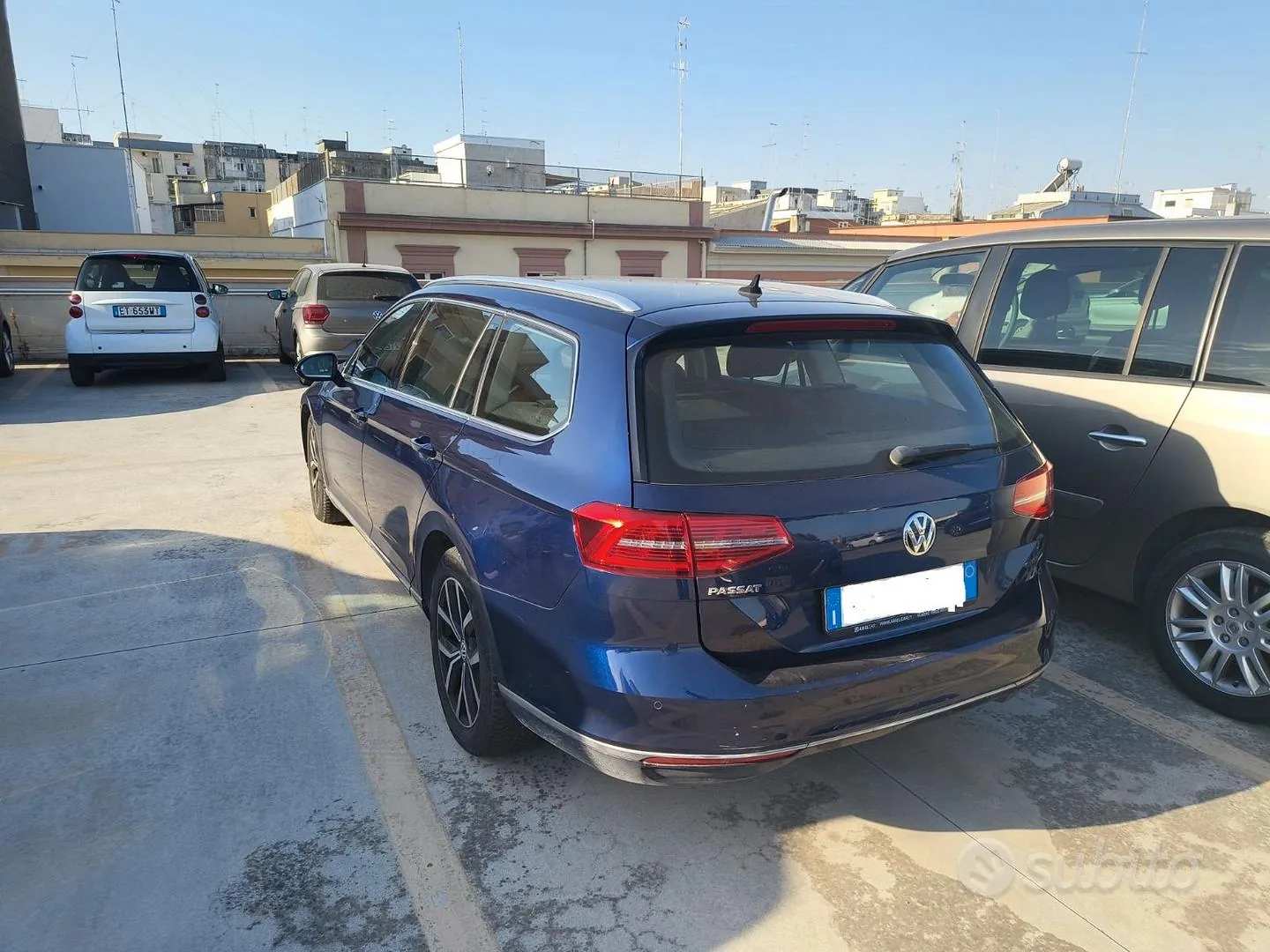 Volkswagen Passat 2018 photo 2