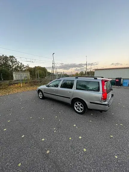 Volvo V70