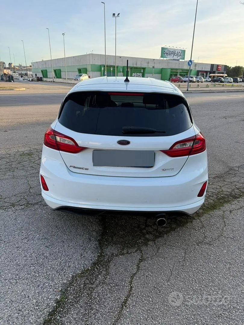 Ford Fiesta 2018 photo 5