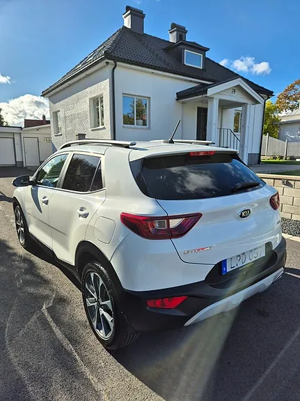 Kia Stonic 2018 photo 4