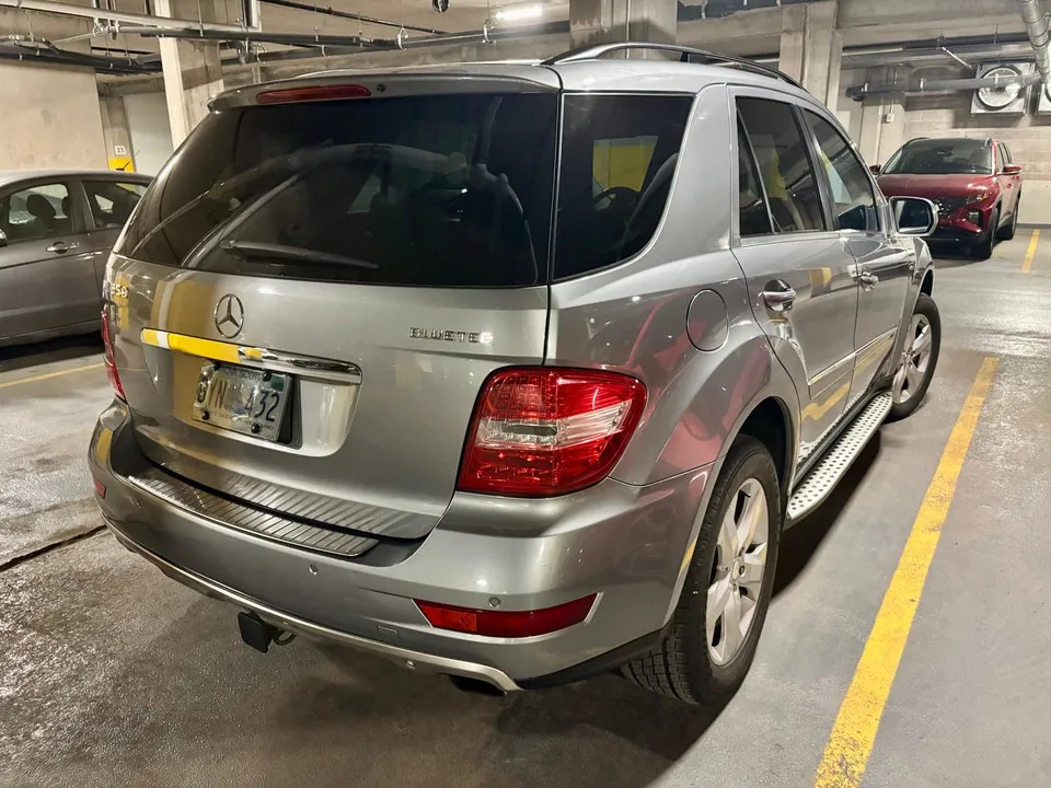 Mercedes-Benz M-Class 2010 photo 4