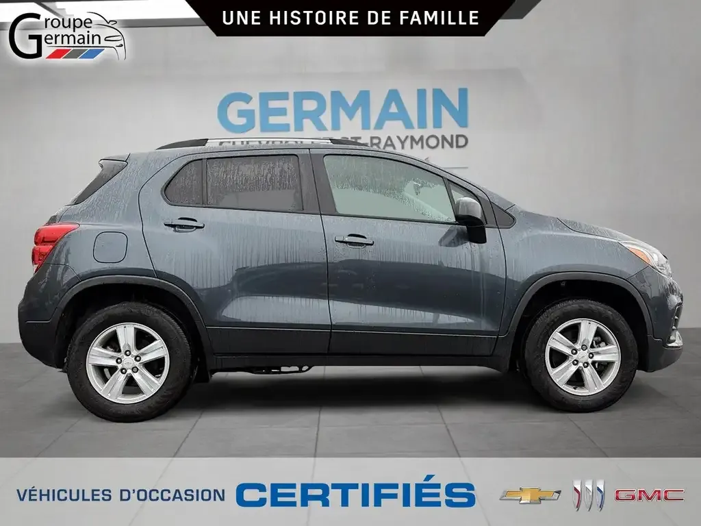 Chevrolet Trax 2021 photo 2