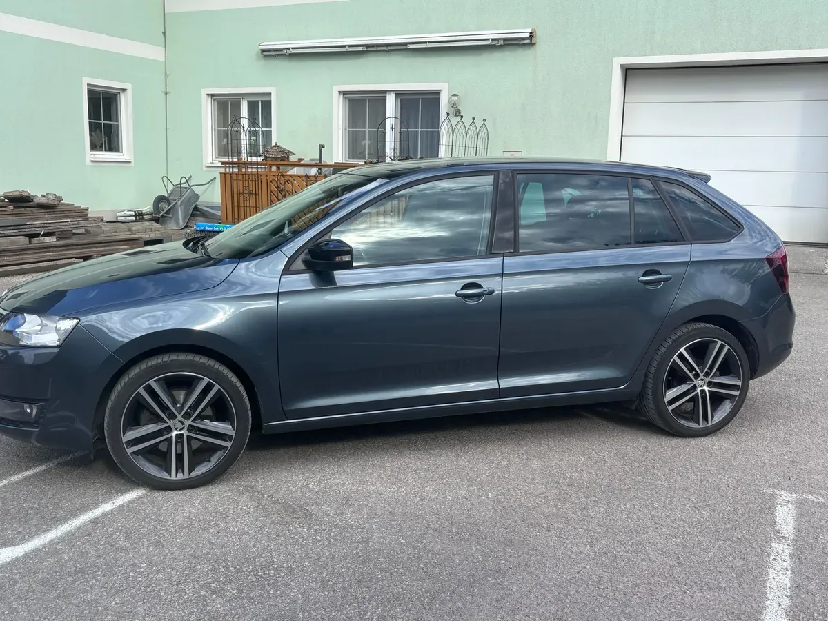 Skoda Rapid 2017 photo 2