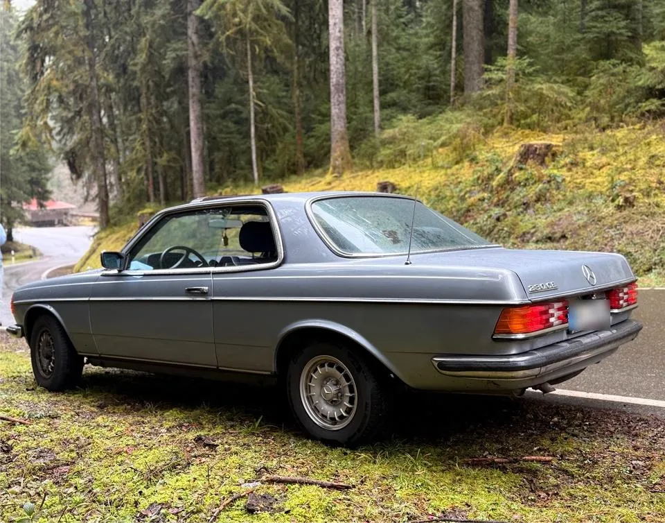 Mercedes-Benz 230Ce
