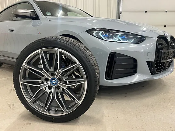 BMW I4 2022 photo 5