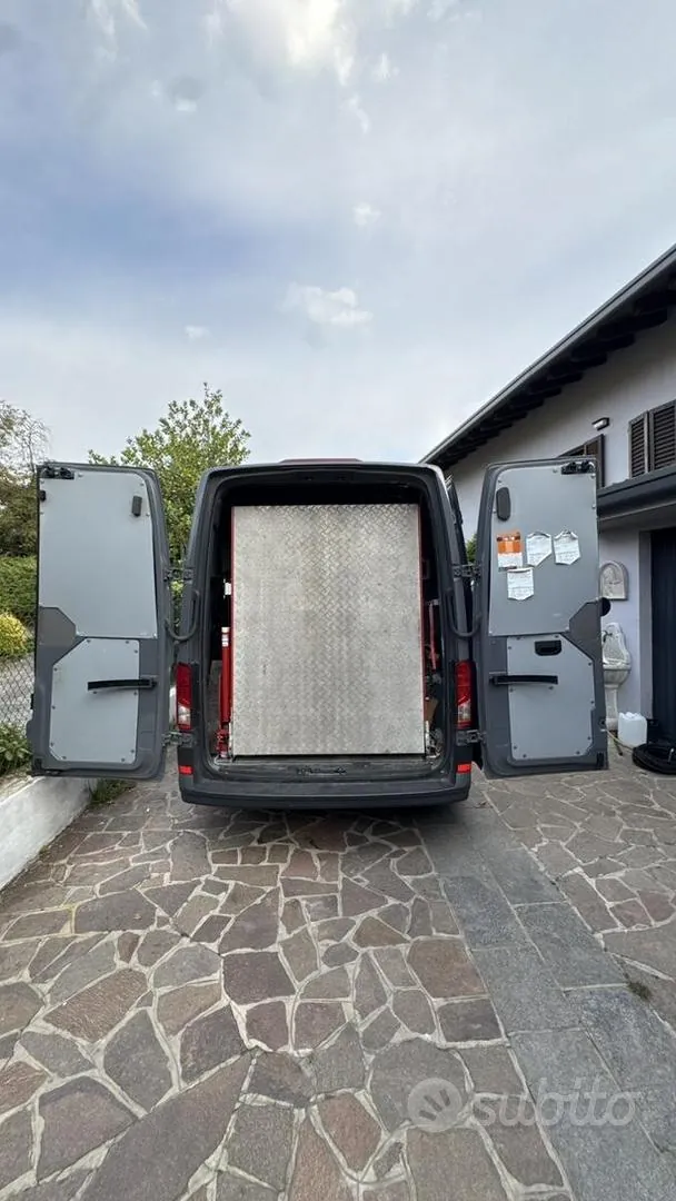 Volkswagen Crafter 2021 photo 5