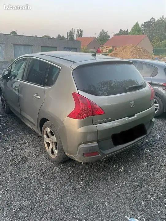 Peugeot 3008 2010 photo 3